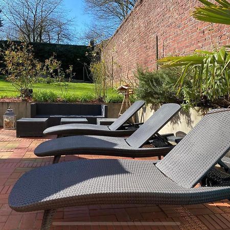 Le Jacuzzi De Marie Ll Apartment Tourcoing Exterior photo